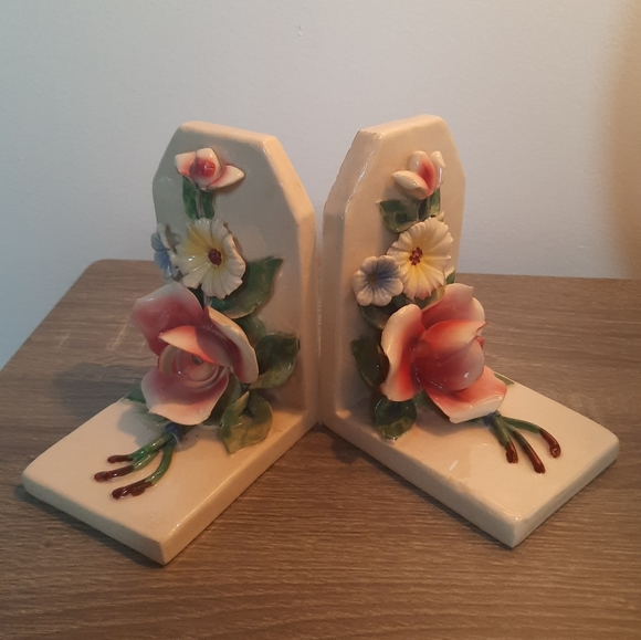 Vintage Capodimonte Italian Floral Porcelain Bookends - Picture 3 of 16